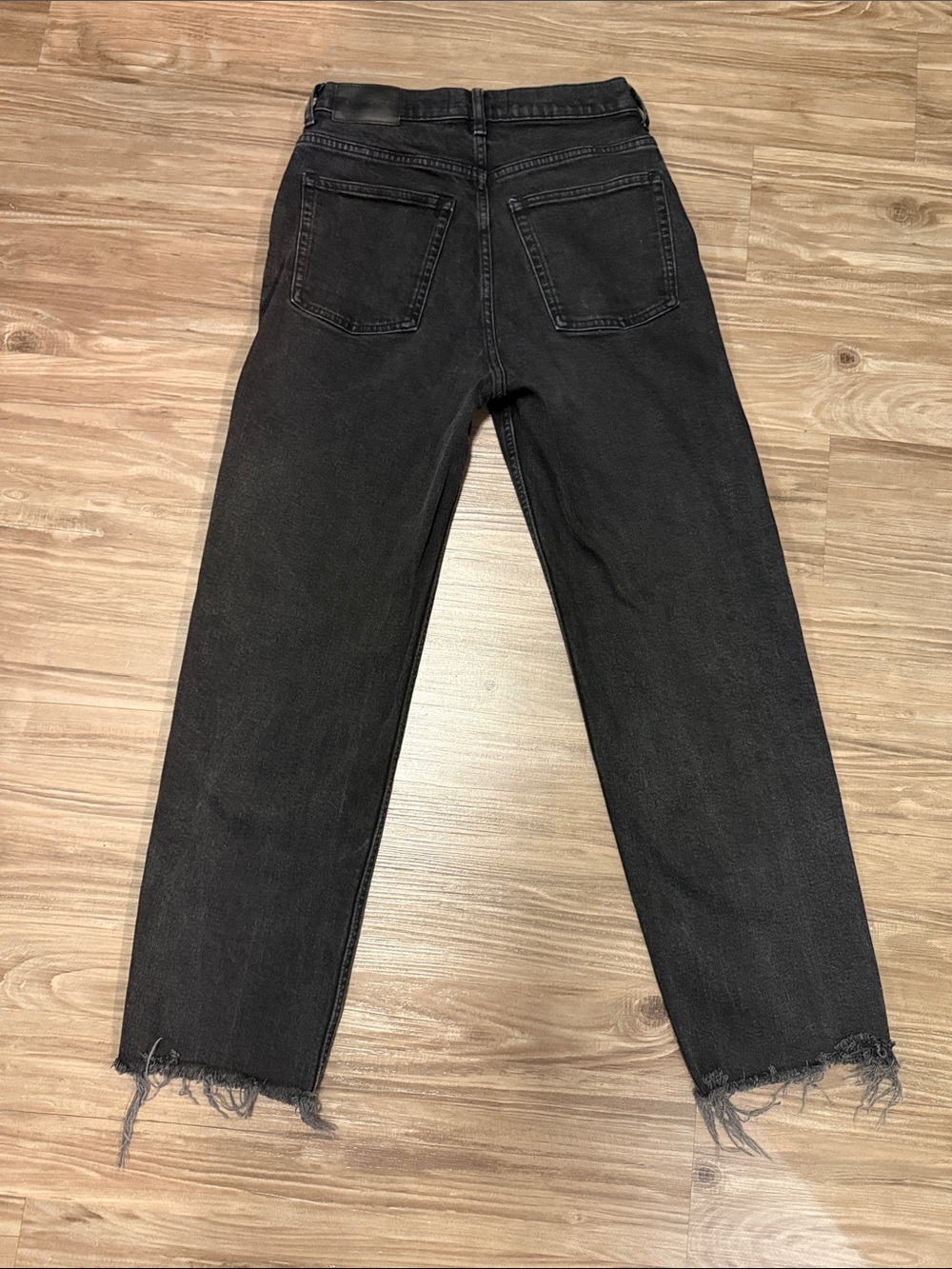 Everlane The Way-High Straight Jeans 26 Black Coal Raw Hem $148 - Picture 6 of 12